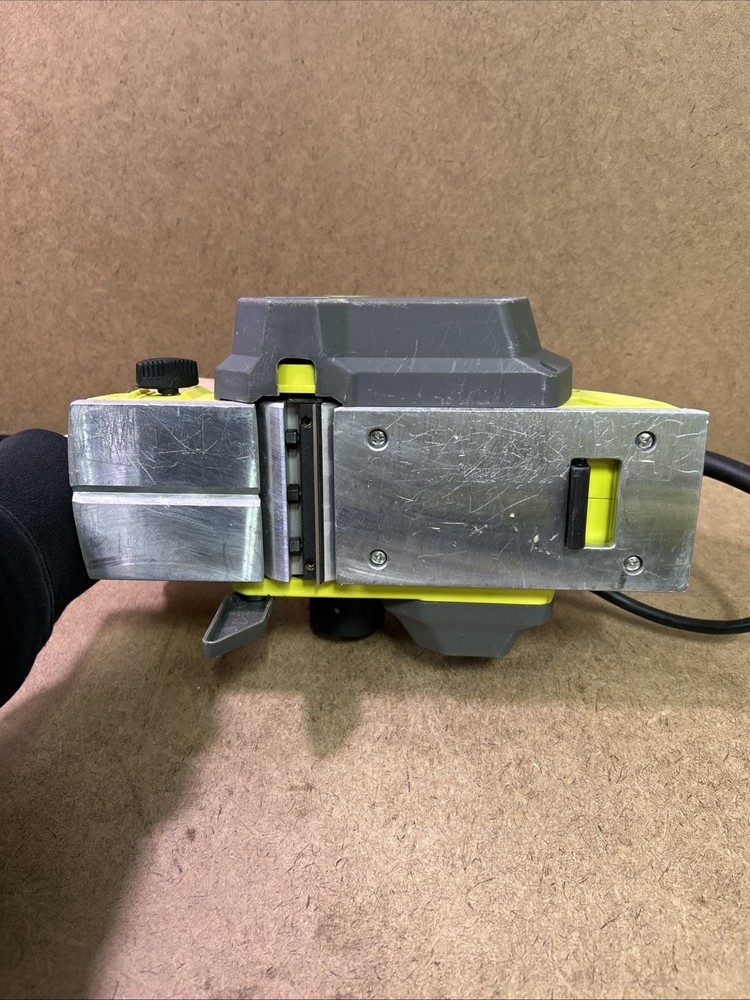 Ryobi HPL52 Hand Planer L37