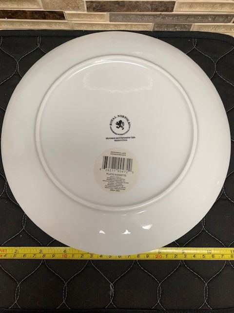 Royal Norfolk 10.5" Marble Design Dinner Plate