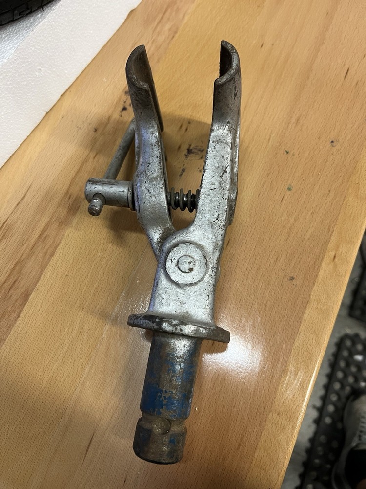 vintage ELDI Bicycle Repair Stand Adjustable CLAMP