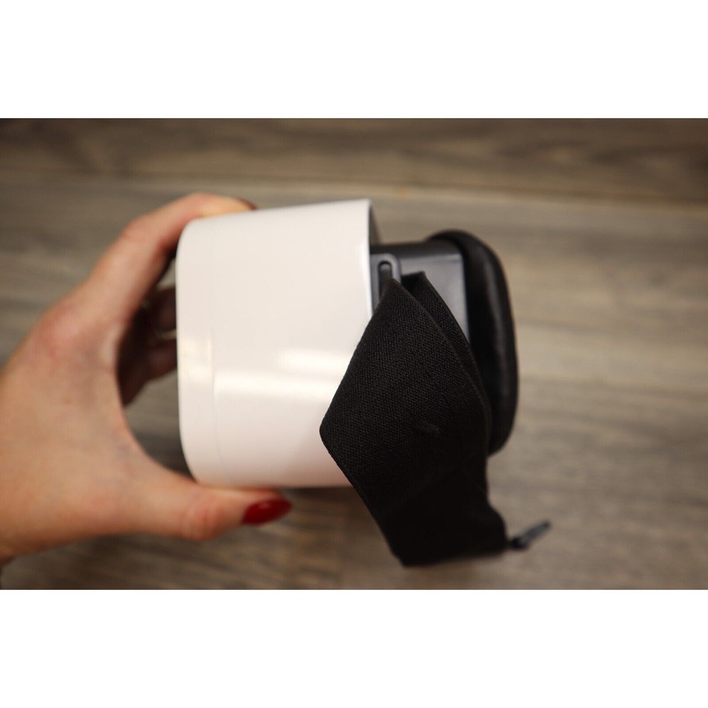 Sharper Image 2017 VR Virtual Reality Glasses White Head Set Visor System