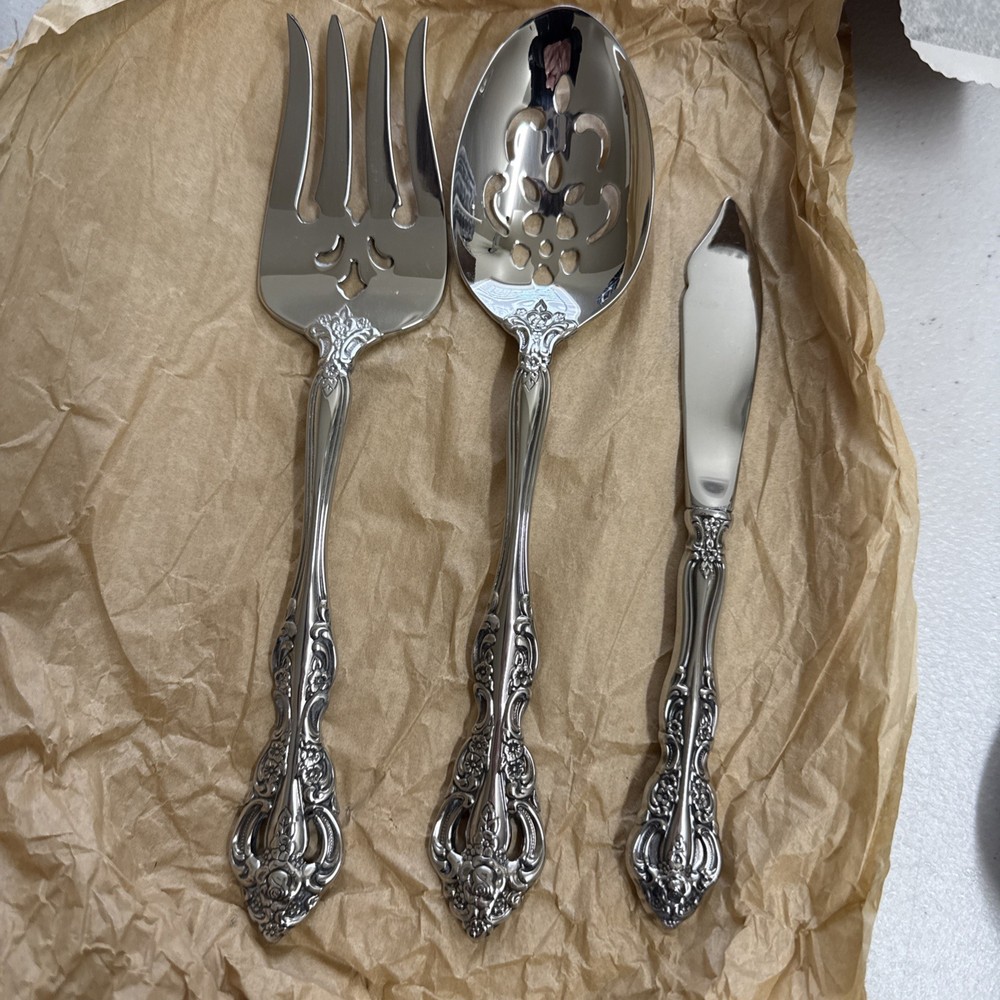 Oneida Serving Set And Hostess Set