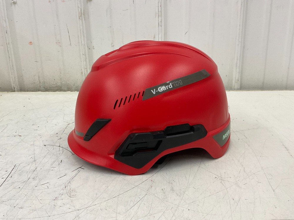 V-GARD - 10194784 Hard Hat: Red, No Graphics, Ratchet