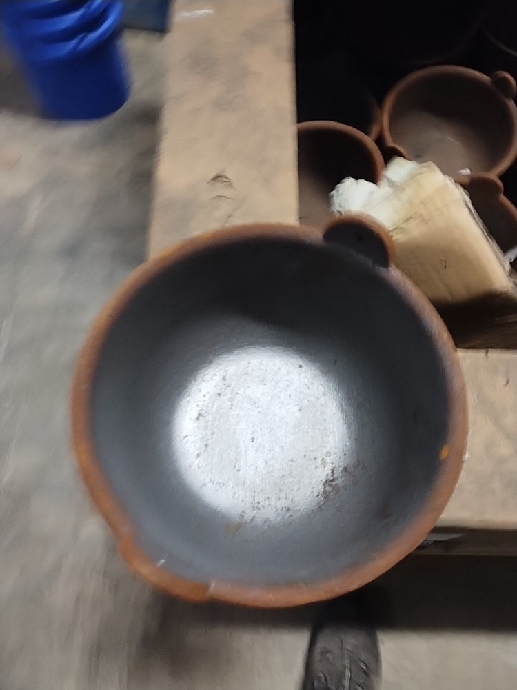 insto gas Cast iron melting pot