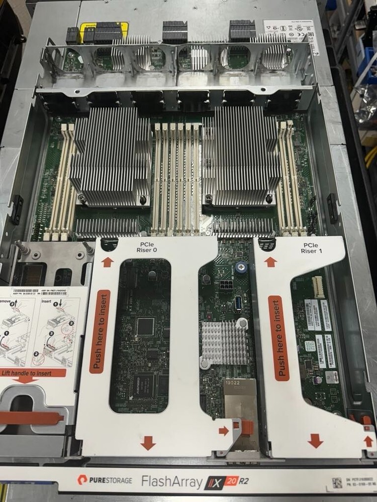 Pure Storage 83-0169-00 Flash Array X20 R2 "NO RAM INTERFACE/SSD"