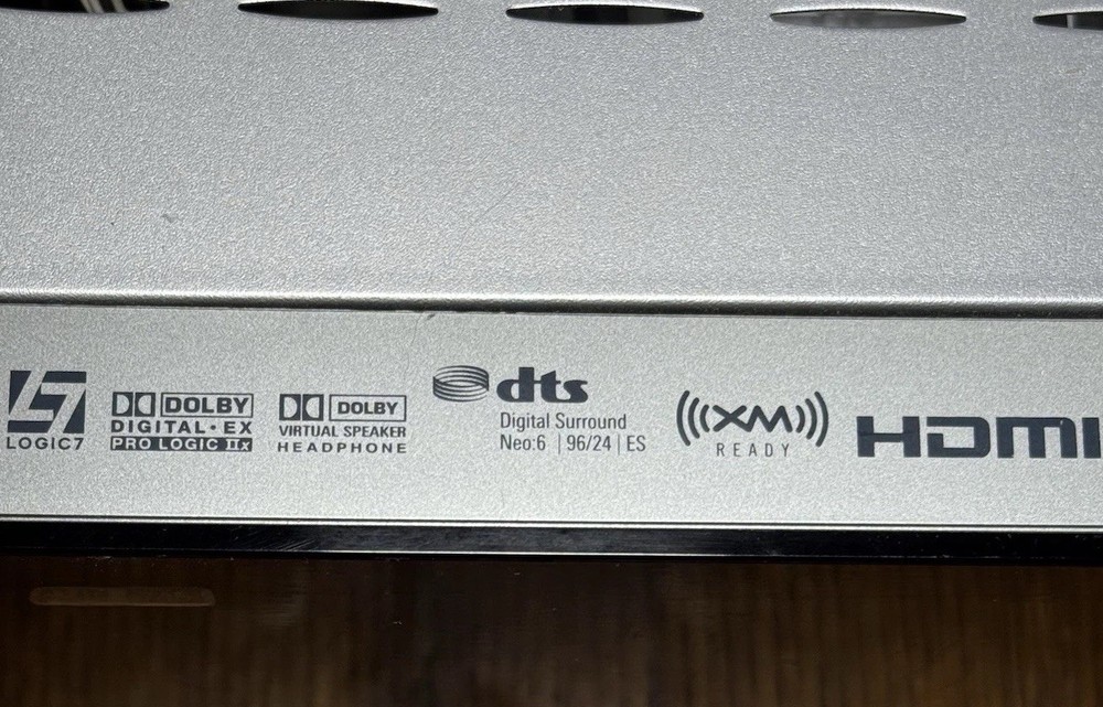 USED-See Description-Harman Kardon AVR 245 Receiver