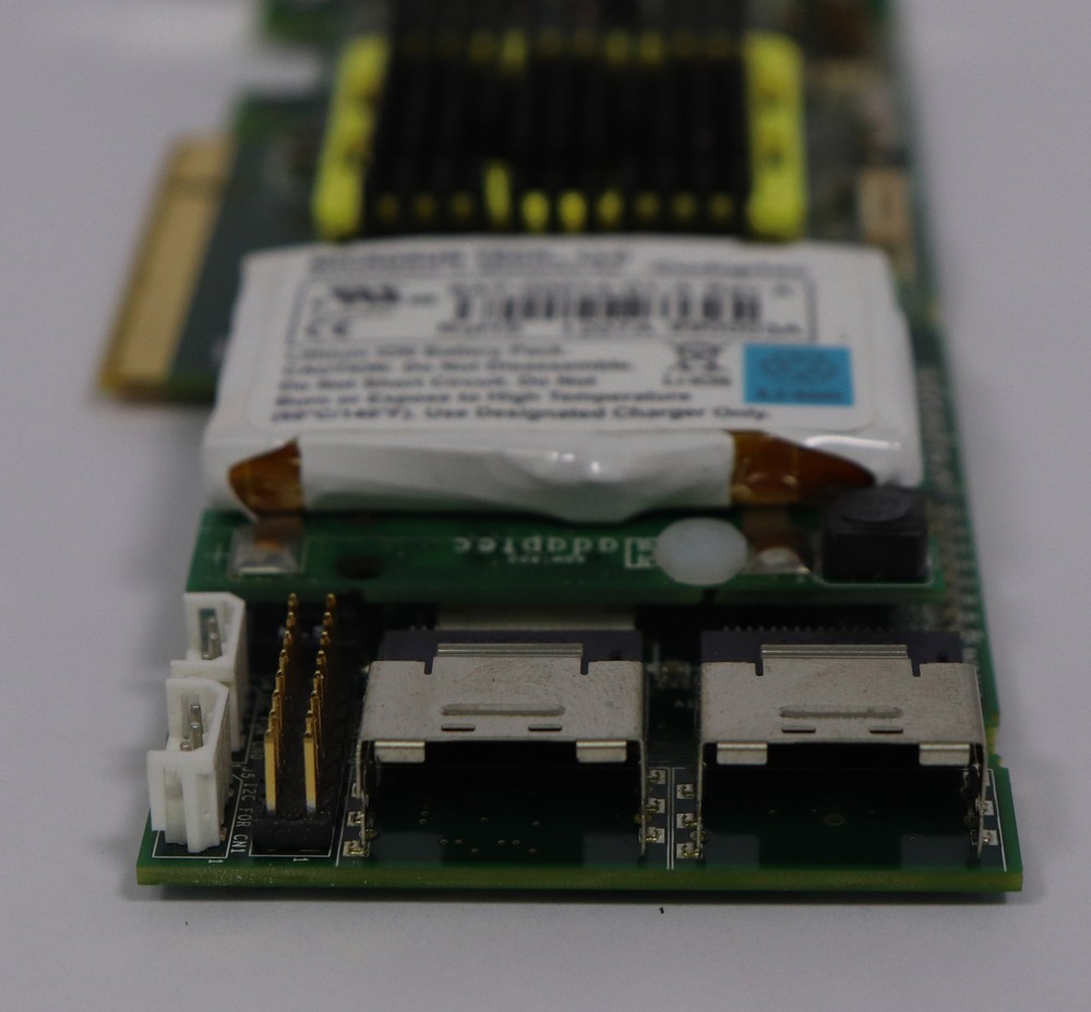 Adaptec ASR-5805 SAS/SATA RAID Adapter controller PCIe with cables