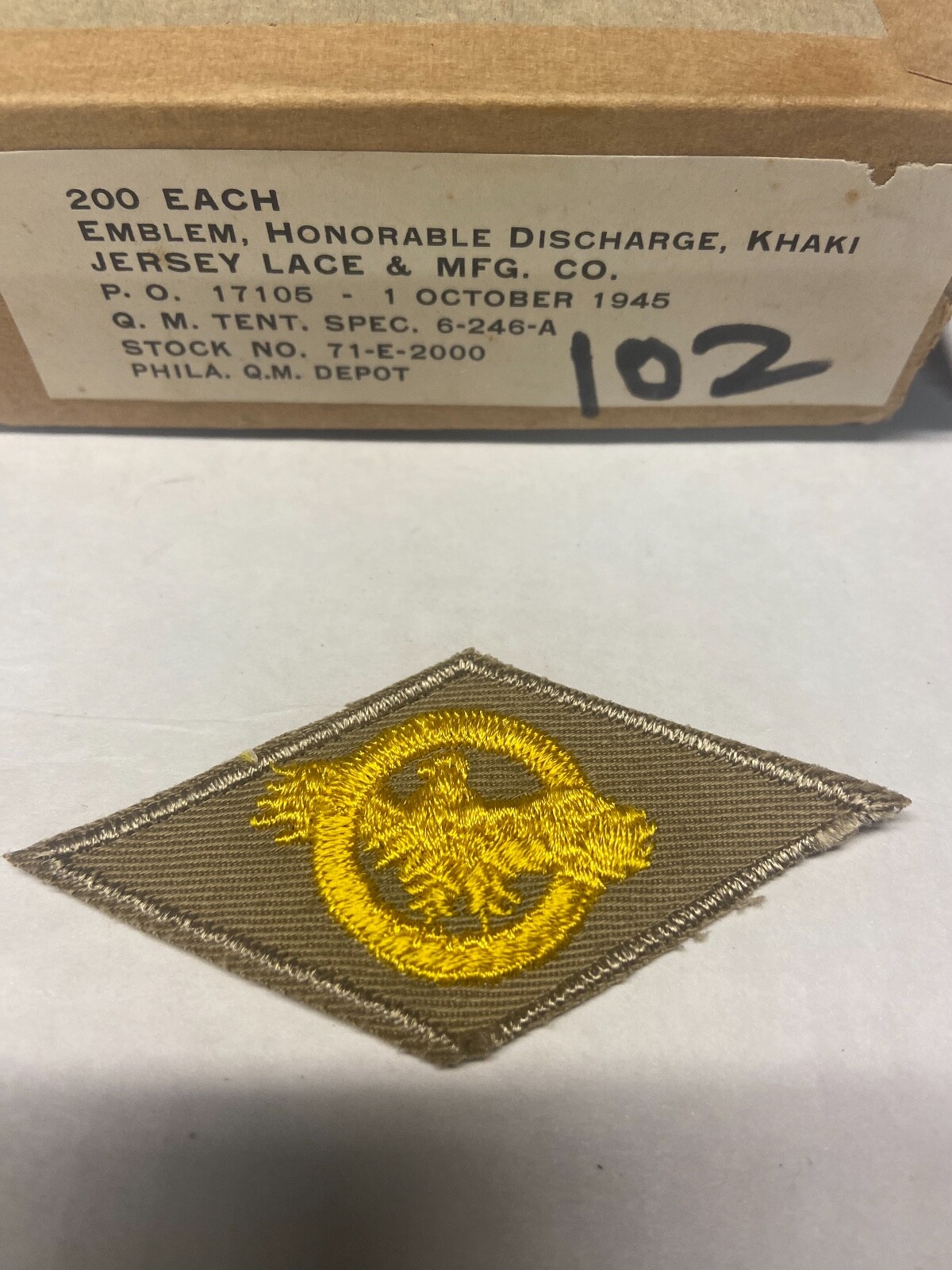 Original WW2 US Ruptured Duck Honorable Discharge Veteran Patch Embroidered NOS