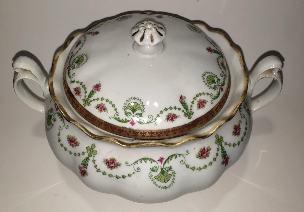 M & Z AUSTRIA PORCELAIN LIDDED CRACKER JAR 7"