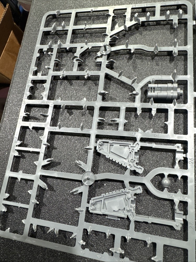 Warhammer 40K Tau Bits L