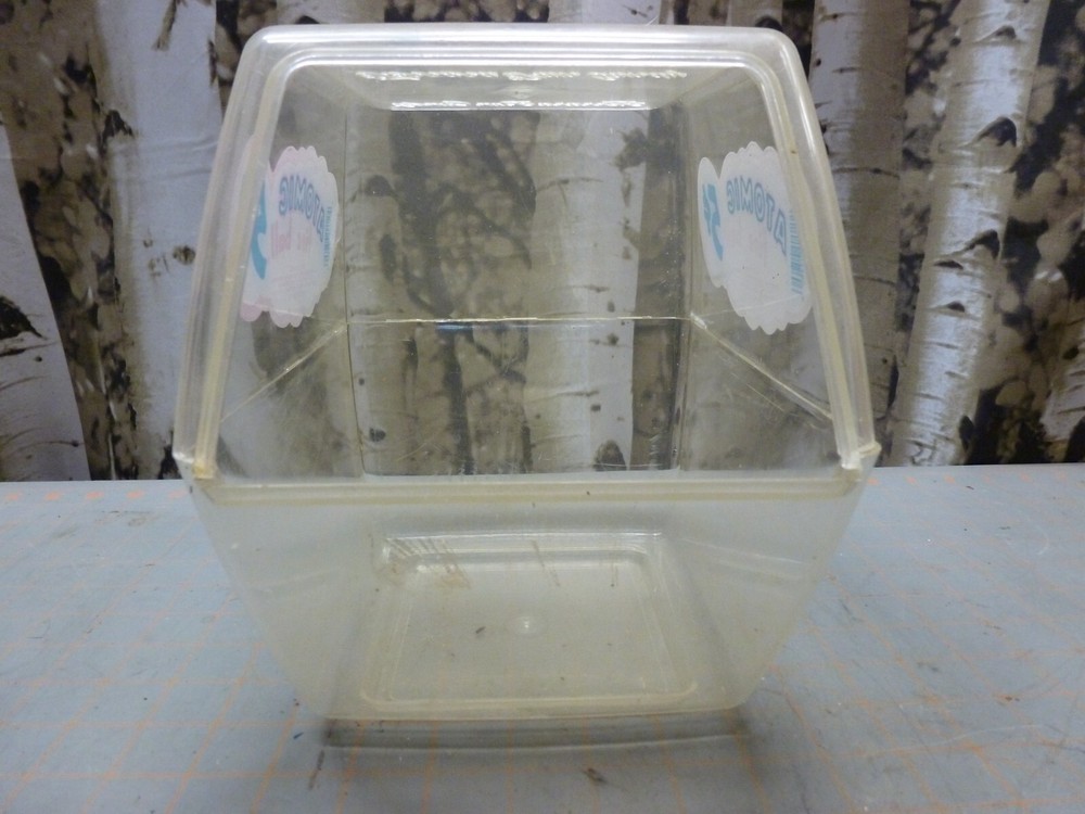(B) VTG EMPTY Atomic Fireball Pan Ferrara Candy Counter Jar, Plastic Container