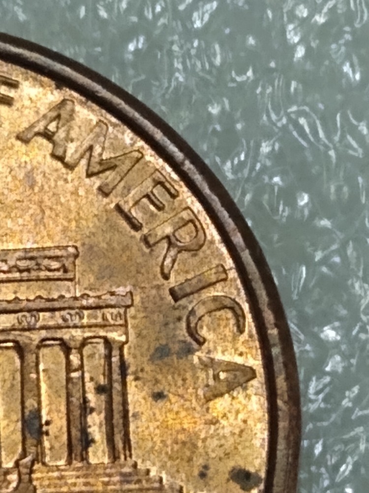 2000 Penny struck through massive grease, date, Cracked Die Error etc.