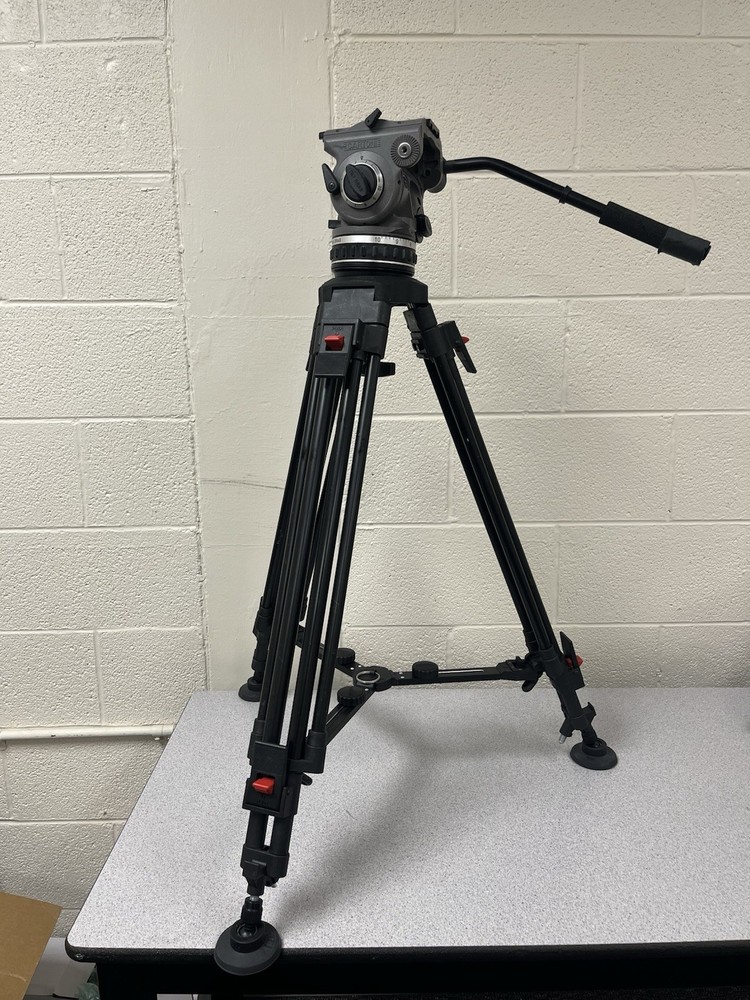 Cartoni Laser Tripod System