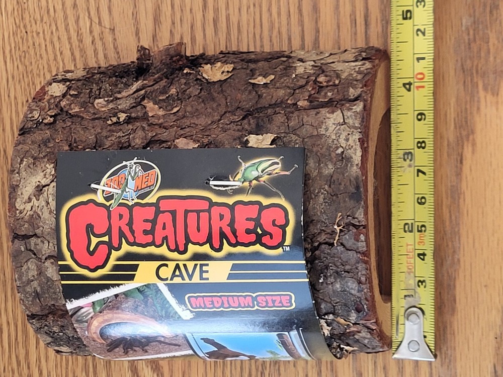 Creatures Cave Medium Half Log Shelter