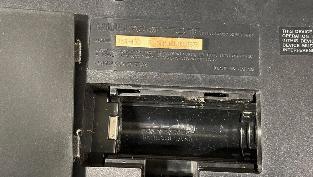 Yamaha PSR-410 Electronic Keyboard