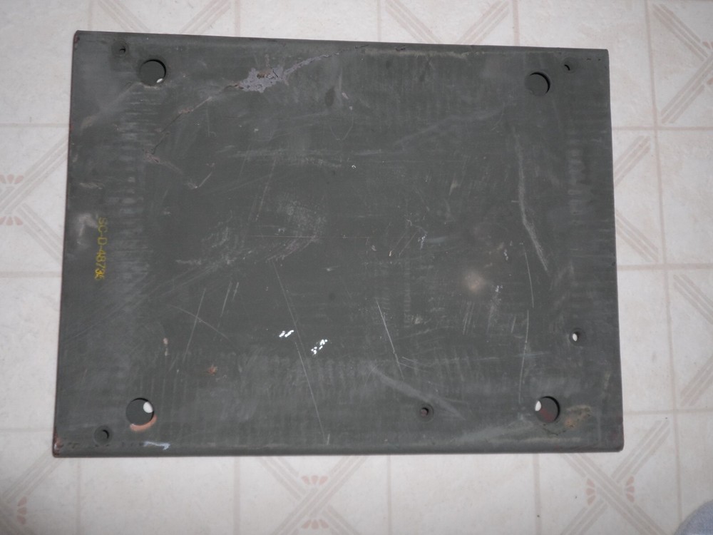 RADIO MOUNT SPONSON PLATE MILITARY