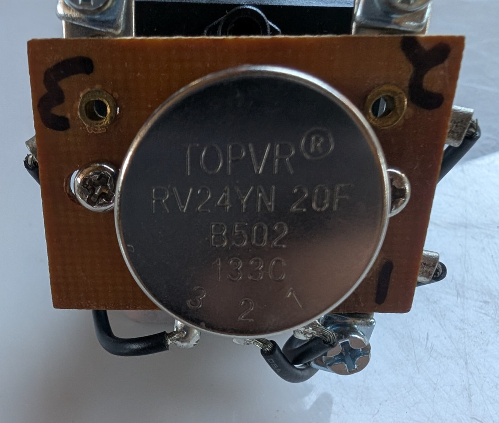 DAYTON 30G489