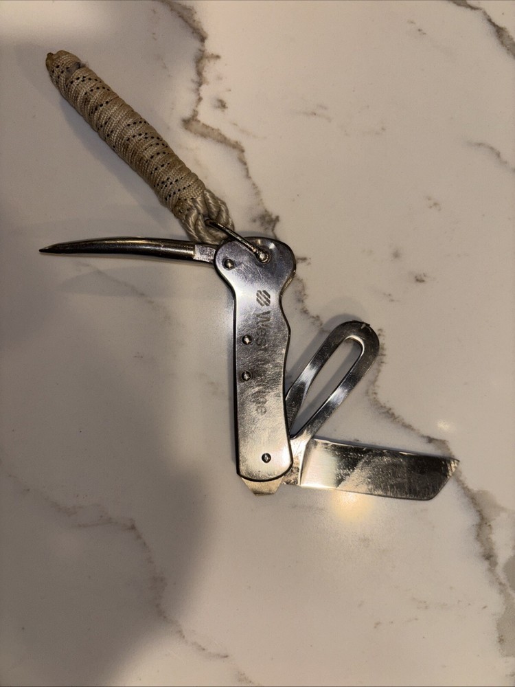 West Marine Knife EUC