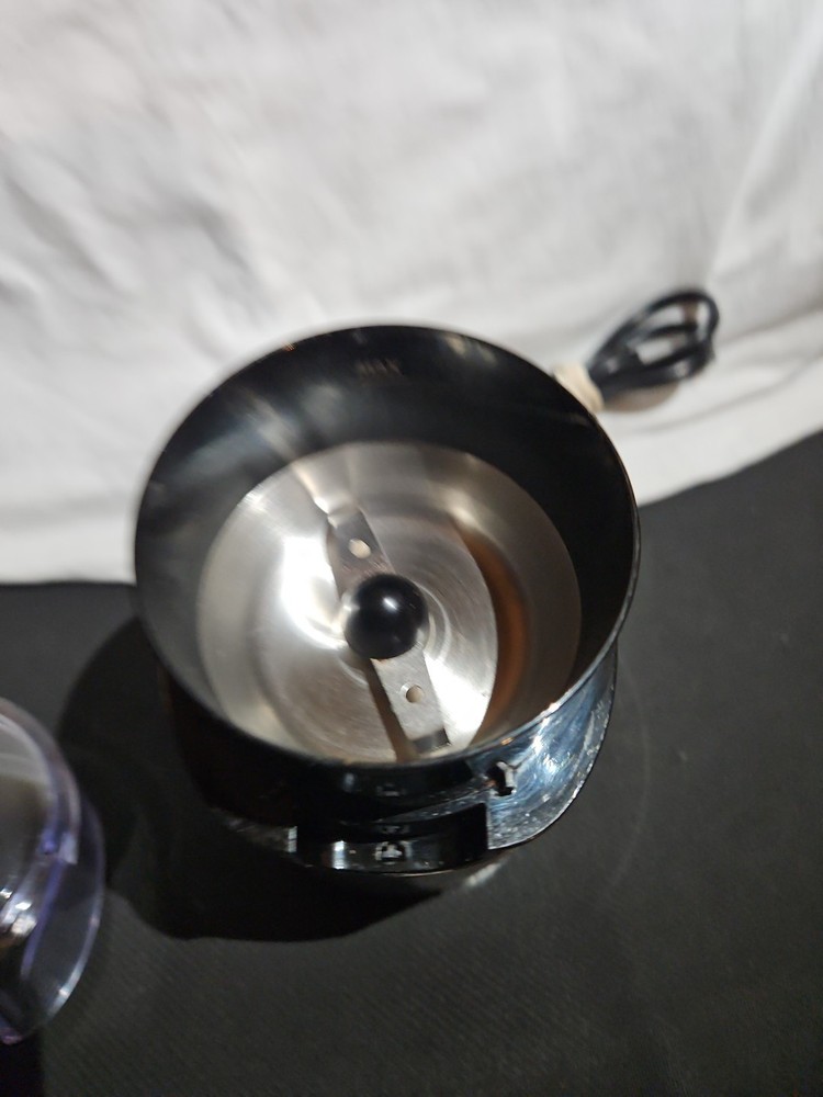 Basics Electric Coffee Grinder Stainless Steen Pre-Owned