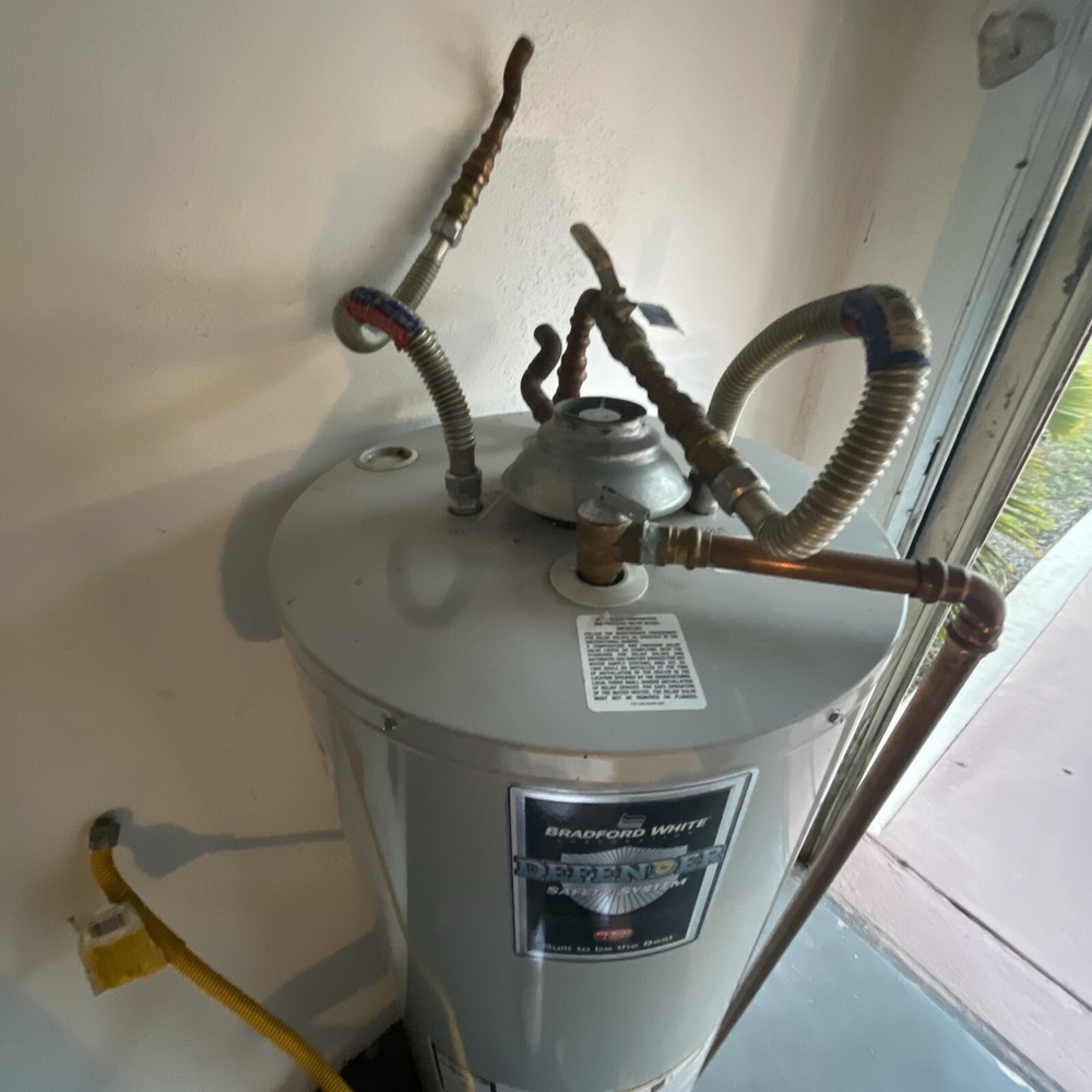 Bradford White RG240T6N 40 Gallon Atmospheric Vent Natural Gas Water Heater