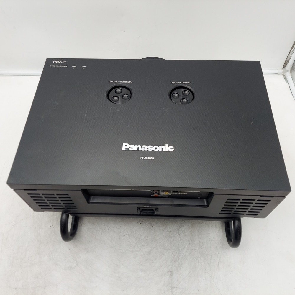 Panasonic PT-AE4000 LCD Projector - FOR PARTS