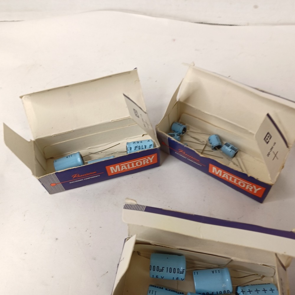 Lot 21 Vintage NOS Mallory Capacitors