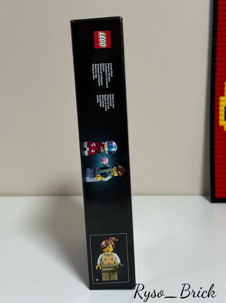 Lego Corner Kiosk 40757 NEW & SEALED