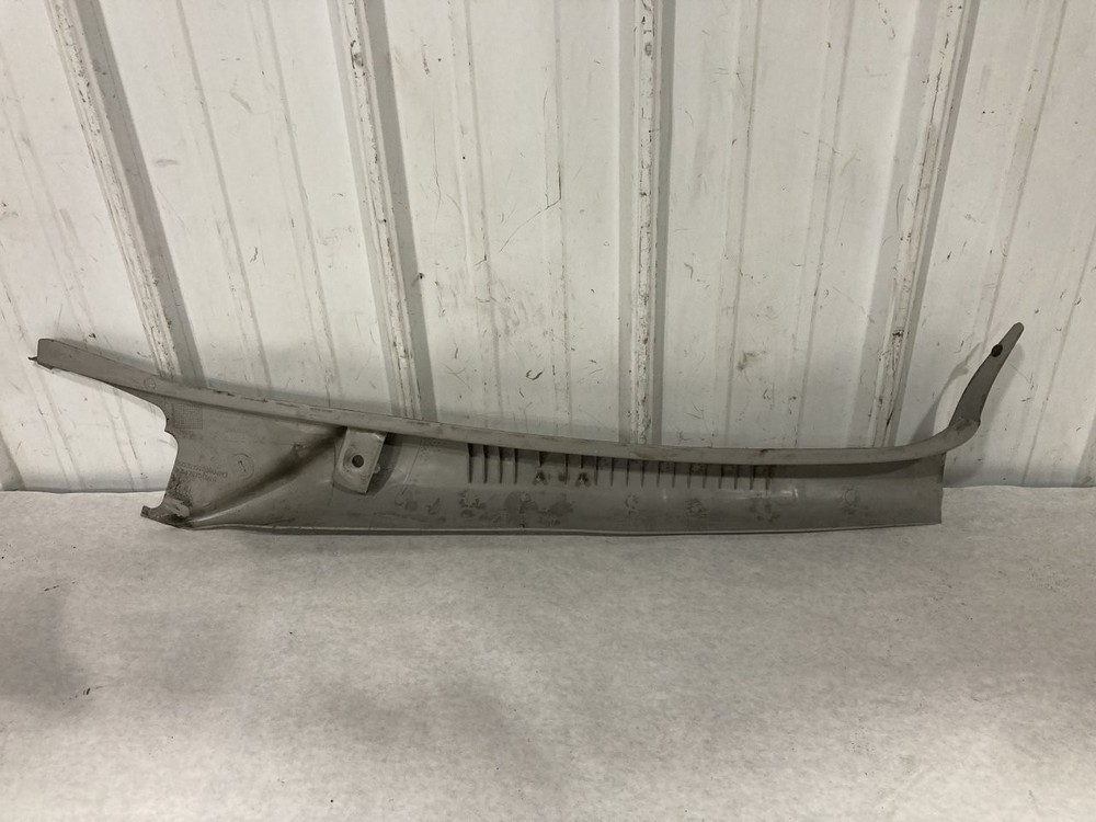 Volvo VNM PLASTIC Right/Passenger A PILLER Trim/Panel