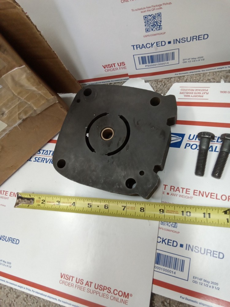 Hydrep compressor cylinder head 141331 / 50090 15 NEW , C4