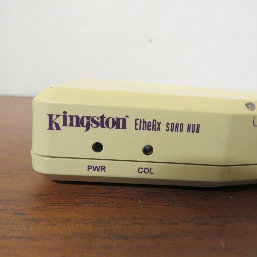 + Kingston Technology EtheRx KNE5TP/H 5-Port External Hub - No Adapter