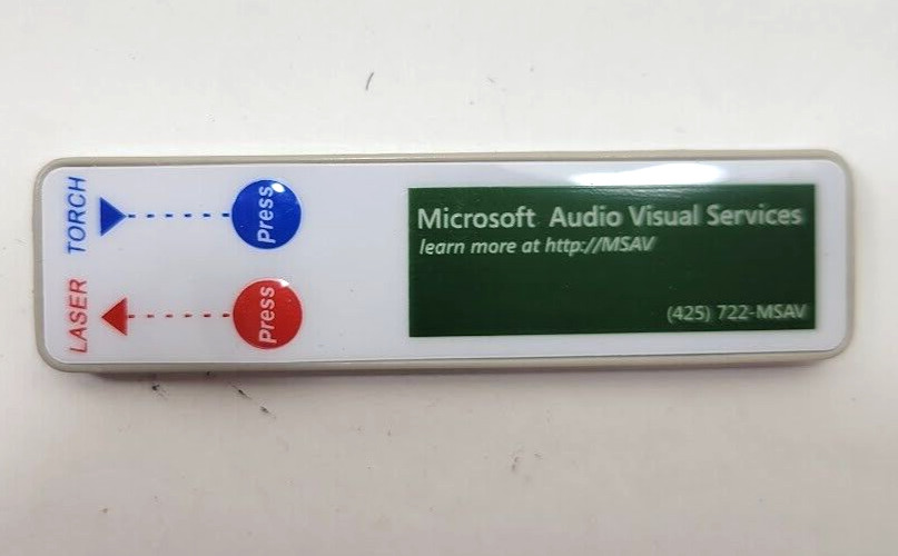 Rare promotional Microsoft Class 3A laser pointer/torch with case. Works