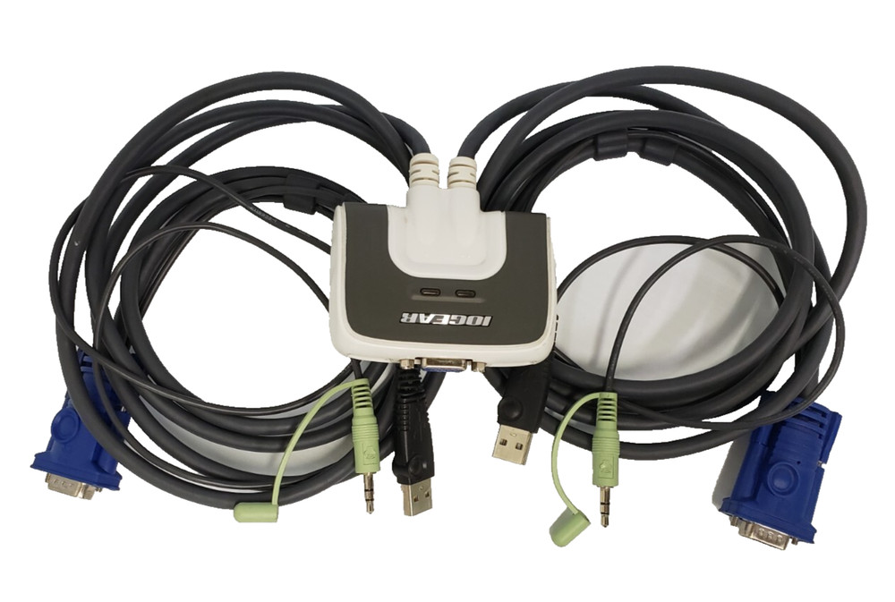 IOGEAR 2-Port VGA USB Compact KVM Switch Box - GCS632U