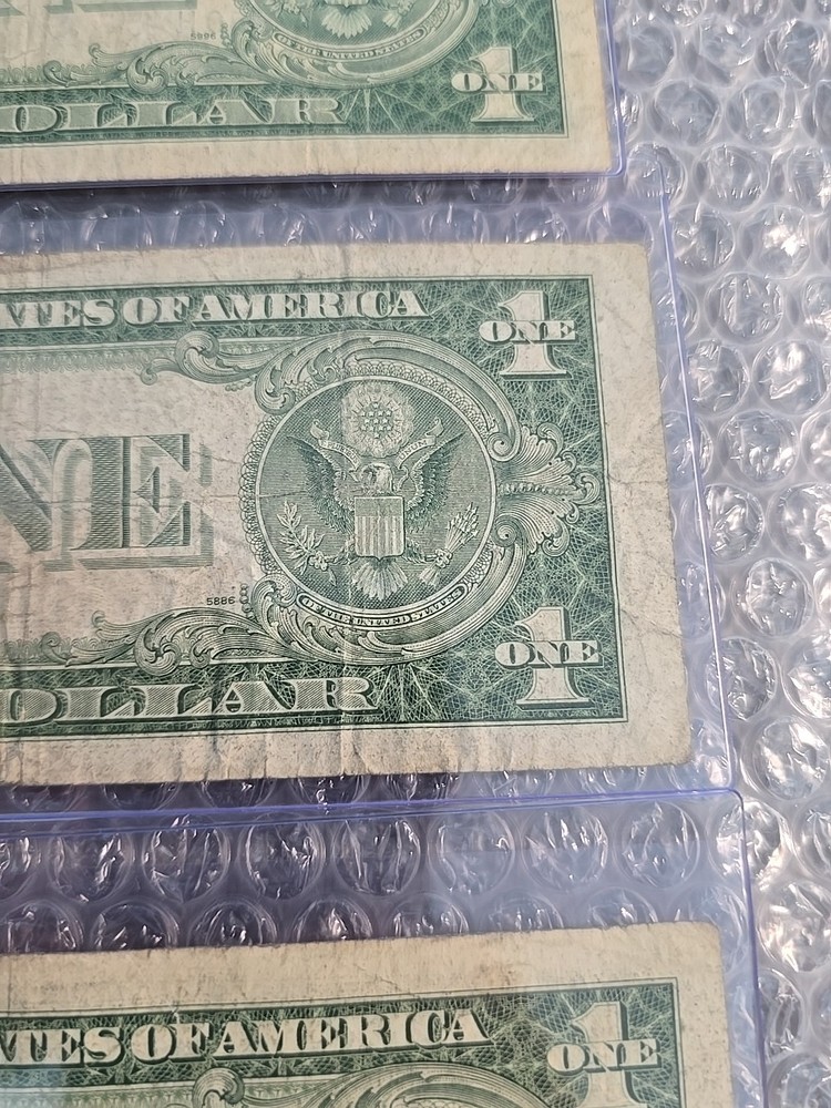 Three-$1 1935E "NO MOTTO" SILVER CERTIFICATE NOTES