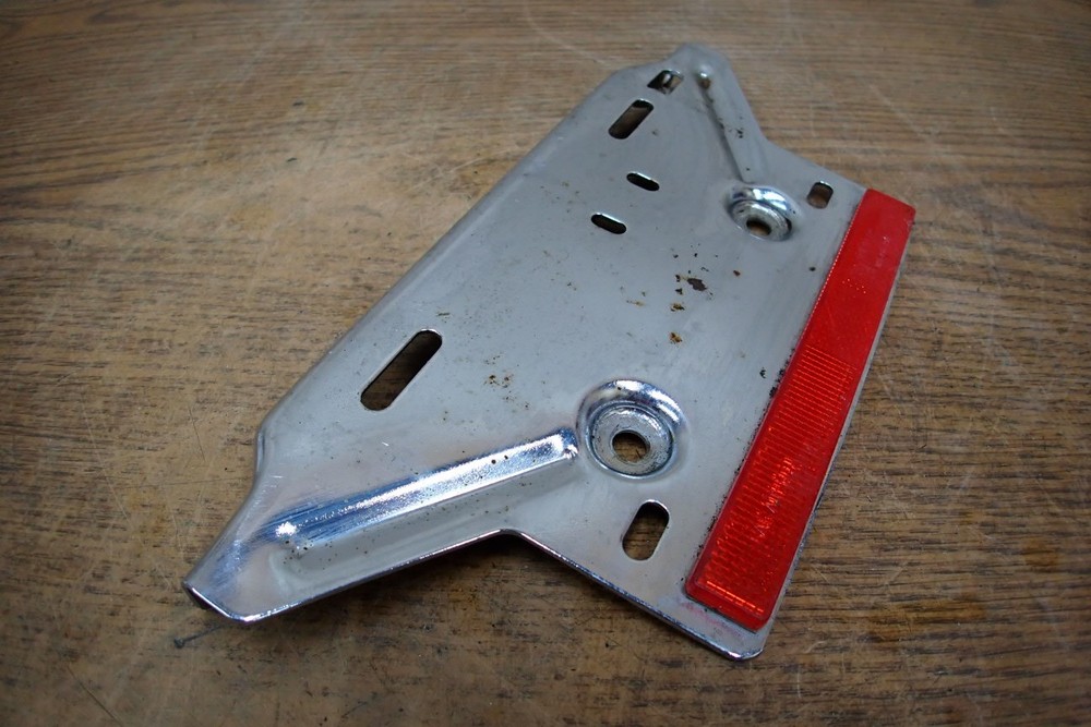 HARLEY DAVIDSON CHROME LICENSE PLATE TAG MOUNT
