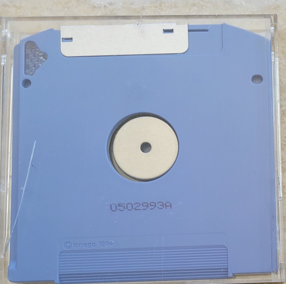 IOMEGA PC100 Zip Disk for Windows and Macintosh, Blue