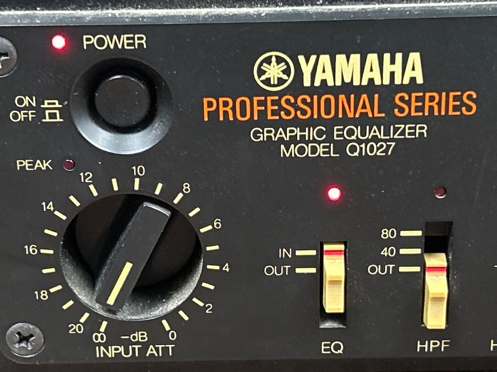 Yamaha professional series graphic equalizer model q1027