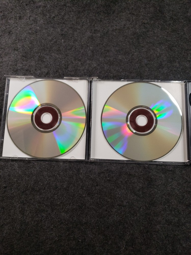 Command and Conquer Red Alert Soviet and Allied Discs Westwood Studios PC .(SB4)