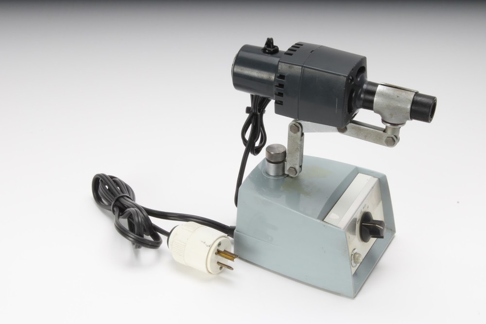American Optical 365 Adjustable Illuminator - Fair Condition