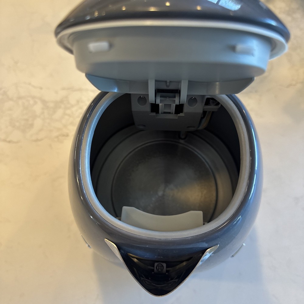 SMEG Retro Kettle Gray FOR PARTS ONLY UNTESTED Not Working Home Staging