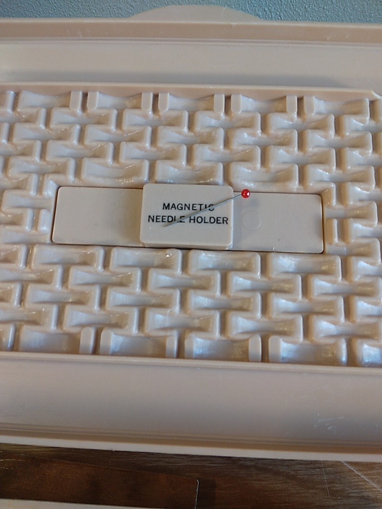 Vintage Plastic Sewing Caddy-Handle & Magnetic Needle Holder Loaded W/Accessory
