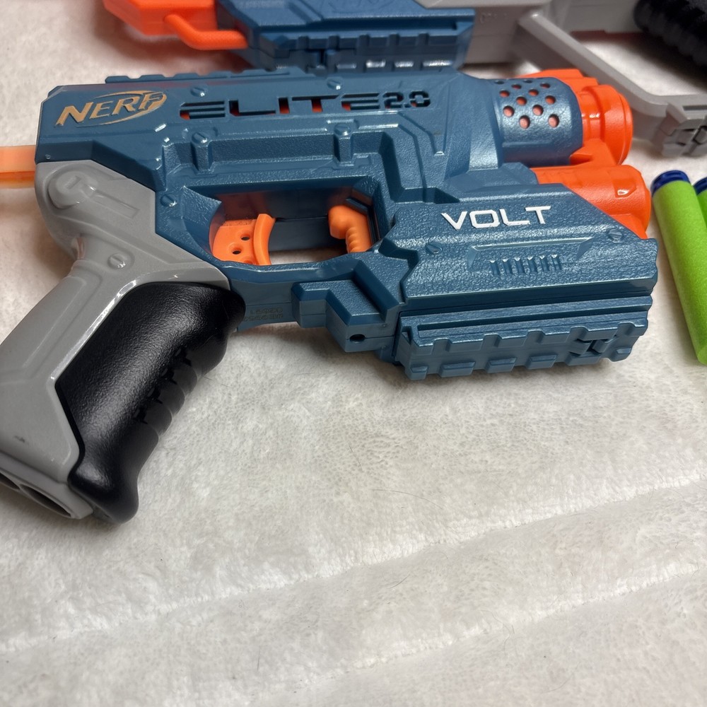 Nerf Elite 2.0 Commander And Volt Bundle Includes 12 Darts