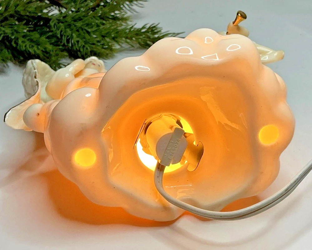 Angel w Cerub Night Light Ivory Ceramic 6x6