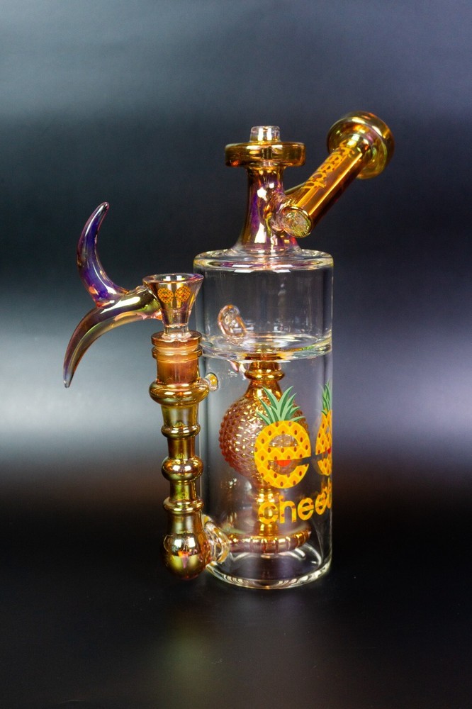 Cheech 10" Pineapple Twist Rig Bong Orange