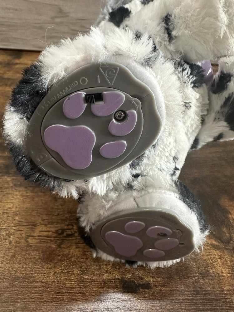 Present Pets Sparkle Dalmatian Interactive Puppy Spin Master