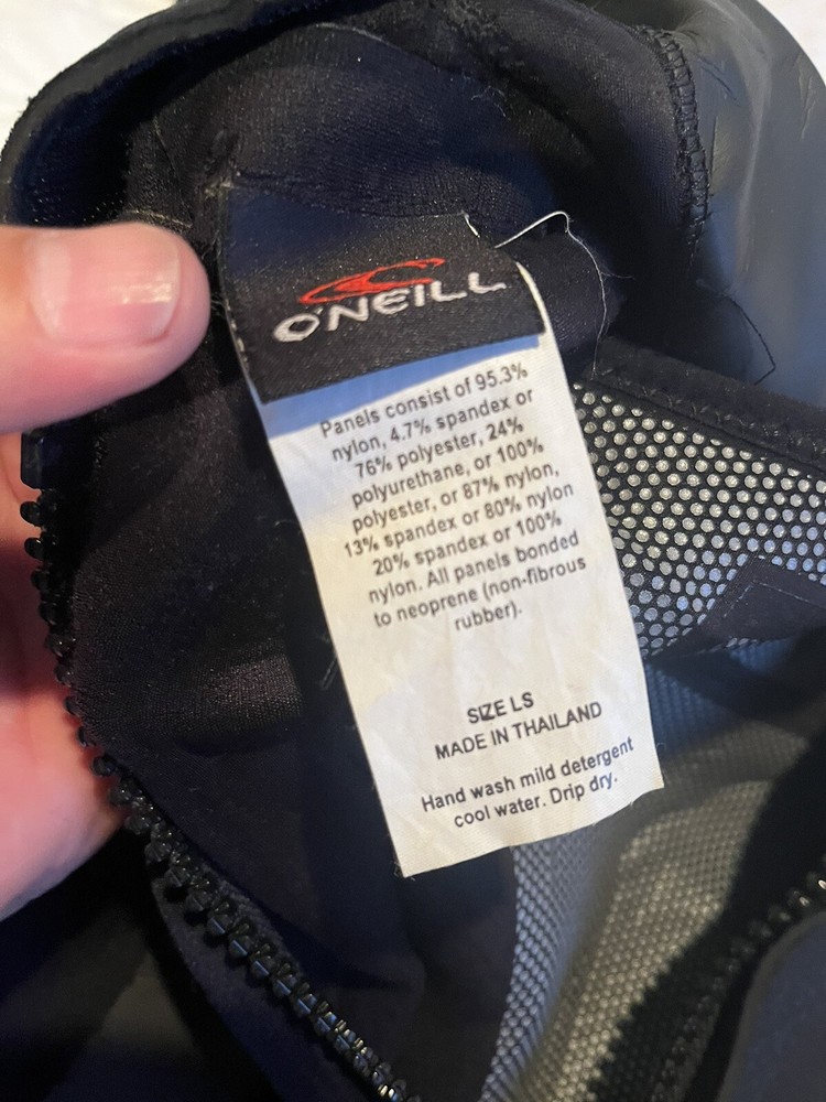 O'neill Wet Suit style 5150 size LS