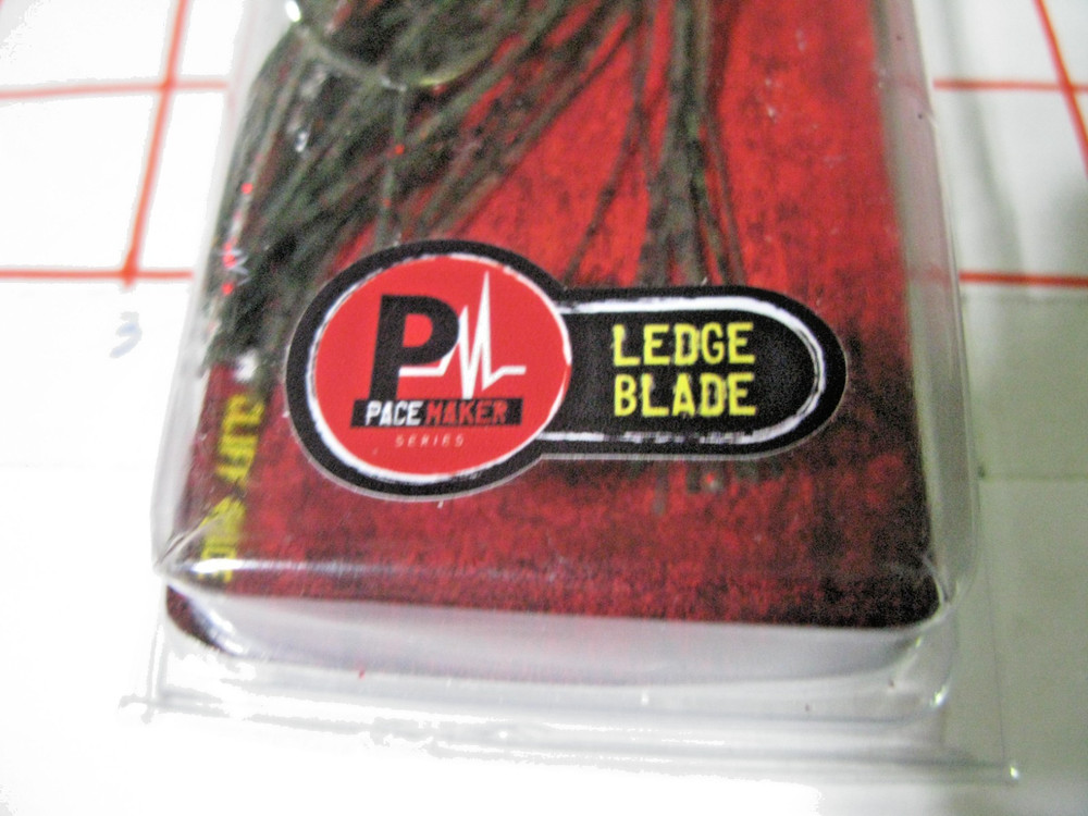 V & M, Pacemaker Series "Ledge Blade", Chatterbait, 3/4oz, Watermelon-NEW in Pkg