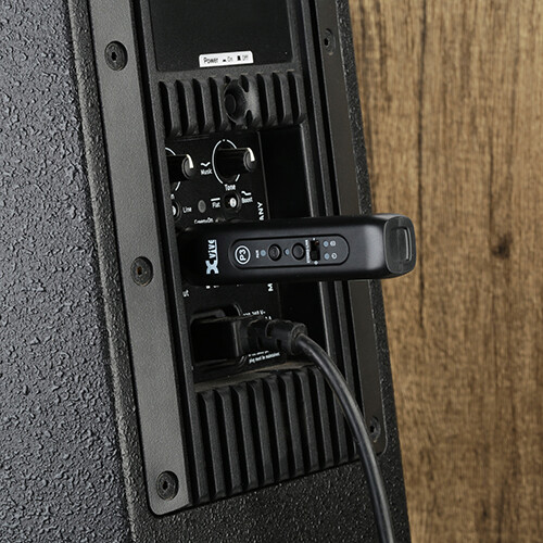 Xvive P3D Wireless XLR Bluetooth Receiver Bluetooth for Mixer, Active PA