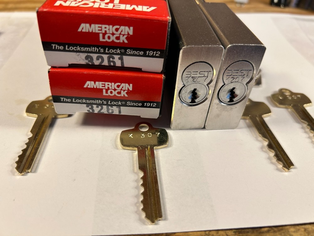 2-American Lock 3261 new padlocks keyed