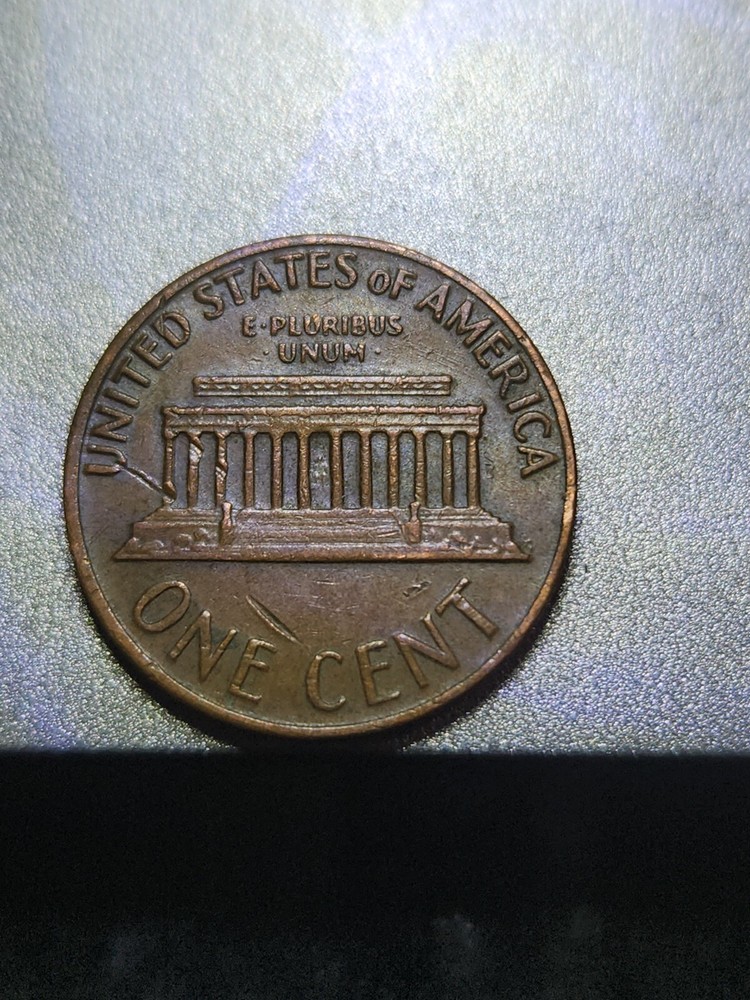 1969 D floating-roof penny, Weak FG