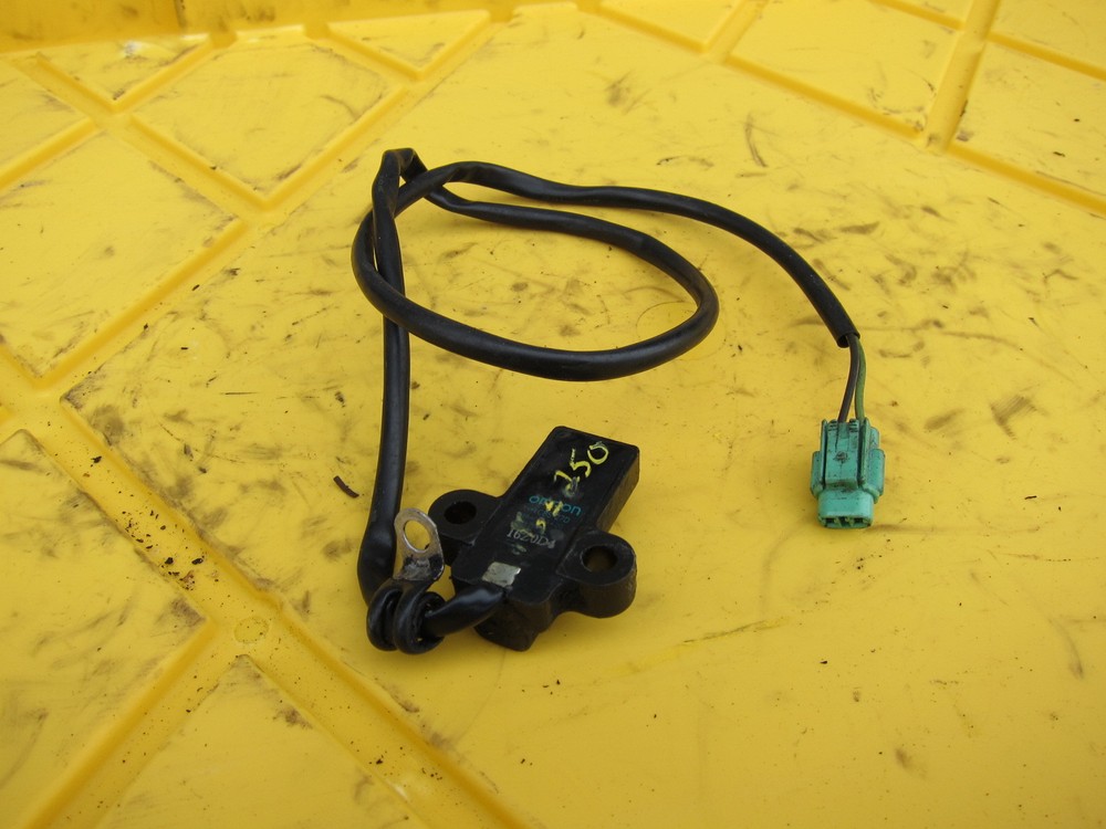 2000 Suzuki GZ250 OEM KICKSTAND SIDE KICK STAND SENSOR