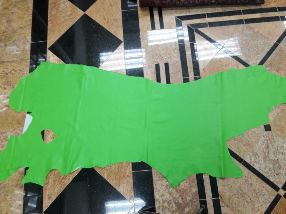 COWHIDE GENUINE LEATHER AMERICAN BEAUTIFUL LIME GREEN SAMPLE LISTING